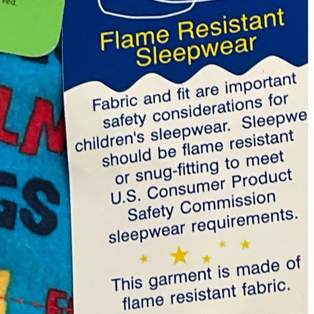 Sesame Street Elmo Loves You Hugs Pajama Set Size 24M Baby Flame Resistant 2011